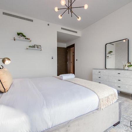 Notable 2Br At Sobha Hartland Greens Mbr City By Deluxe Holiday Homes Dubai Esterno foto