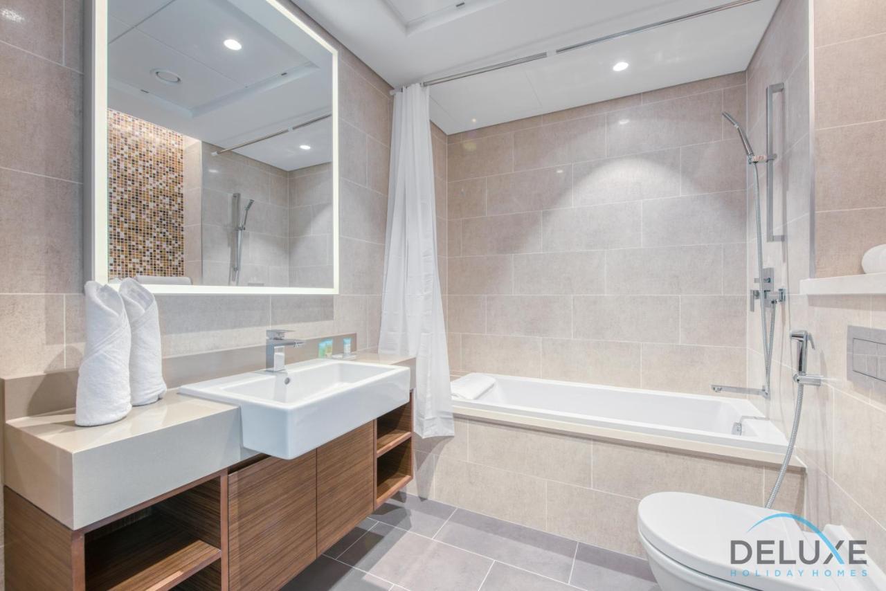 Notable 2Br At Sobha Hartland Greens Mbr City By Deluxe Holiday Homes Dubai Esterno foto